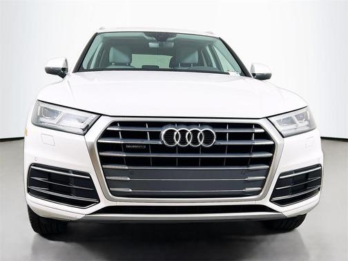 2018 Audi Q5 2.0T Premium Plus