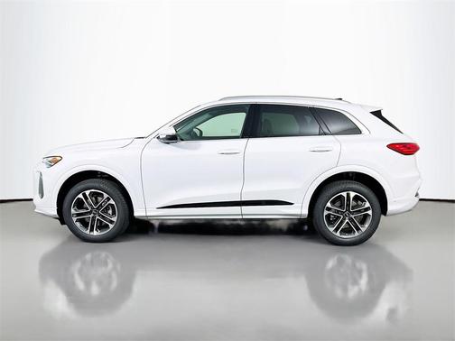 2025 Audi Q5 Premium