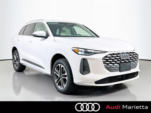 2025 Audi Q5 Premium