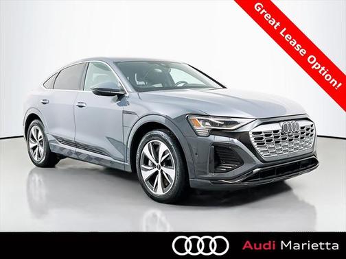 2024 Audi Q8 e-tron Prestige