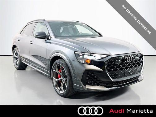 Daytona Gray Pearl Effect 2026 Audi RS Q8 4.0T