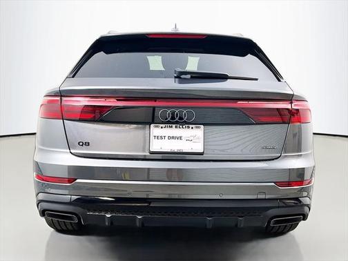 2025 Audi Q8 55 Premium Plus