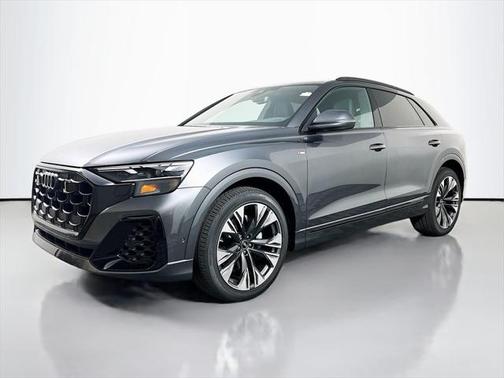 2025 Audi Q8 55 Premium Plus