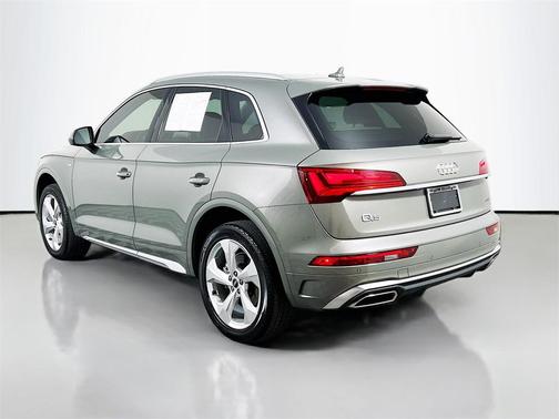 2024 Audi Q5 45 S line Premium Plus
