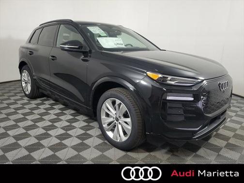 2025 Audi Q6 e-tron Premium