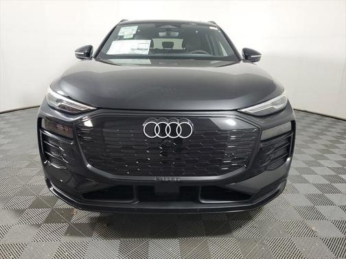 2025 Audi Q6 e-tron Premium