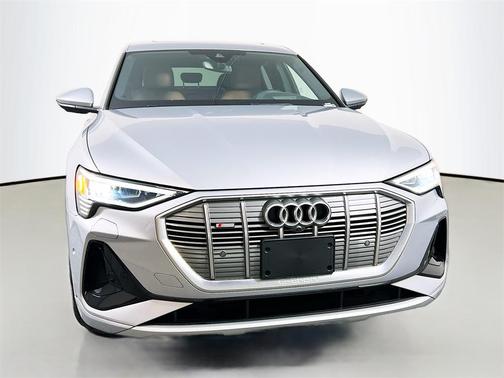 2022 Audi e-tron Sportback S line Prestige