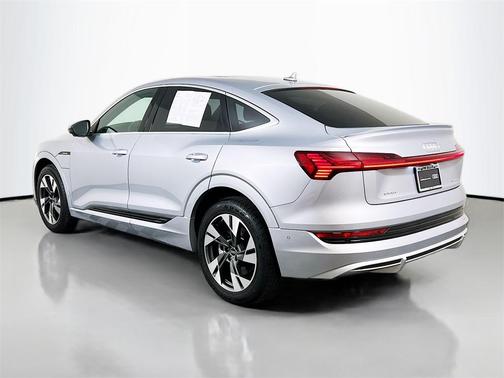 2022 Audi e-tron Sportback S line Prestige