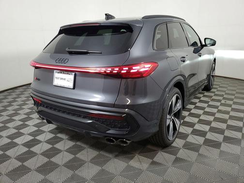 Tambora Gray Metallic 2026 Audi SQ5 3.0T Premium Plus