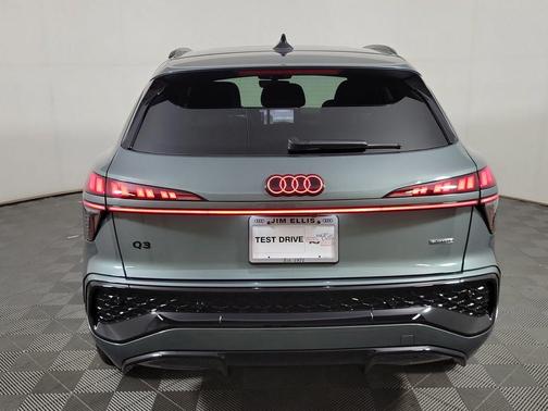 Sage Green Metallic 2026 Audi Q3 TFSI quattro S tronic