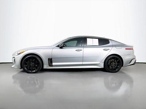 2023 Kia Stinger GT2
