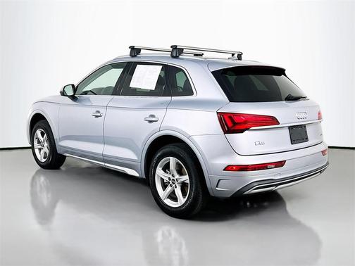 2023 Audi Q5 40 Premium