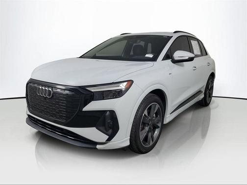 2024 Audi Q4 e-tron Premium Plus 55 quattro