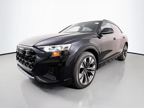 2025 Audi Q8 55 Premium Plus