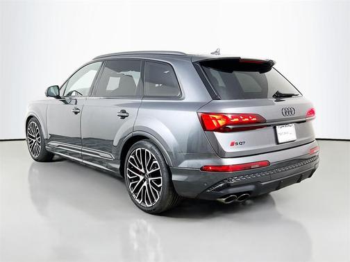 2026 Audi SQ7 4.0T Prestige