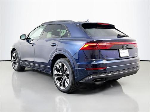 2025 Audi Q8 55 Premium