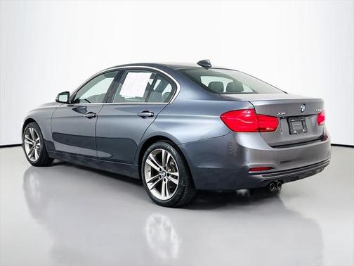 2018 BMW 330 xDrive