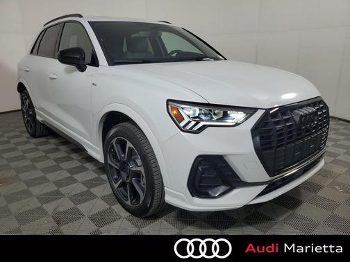 2025 Audi Q3 45 S line Premium Plus