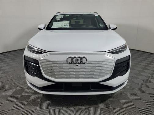 2025 Audi Q6 e-tron Premium