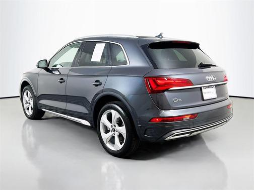 2021 Audi Q5 45 Prestige
