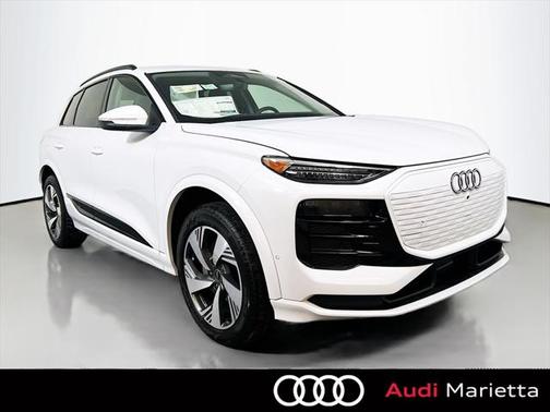 2025 Audi Q6 e-tron Premium Plus quattro