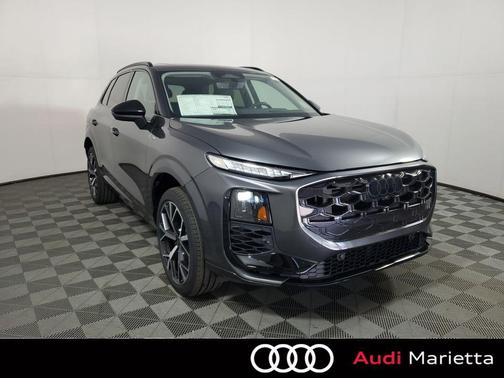 Daytona Gray Pearl Effect 2026 Audi Q3 TFSI quattro S tronic