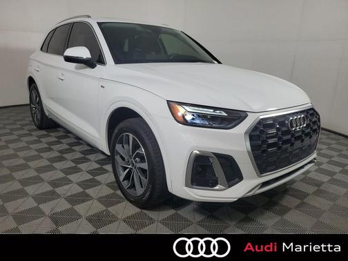 2023 Audi Q5 45 S line Premium Plus