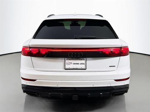 2026 Audi Q8 55 Prestige