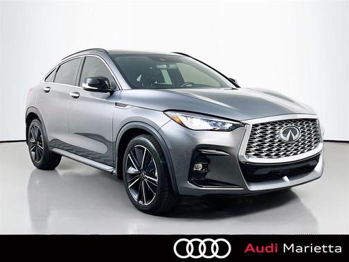 2023 INFINITI QX55 LUXE