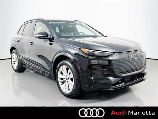 2025 Audi Q6 e-tron Premium Plus