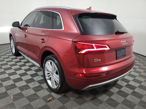 2018 Audi Q5 2.0T Tech Premium