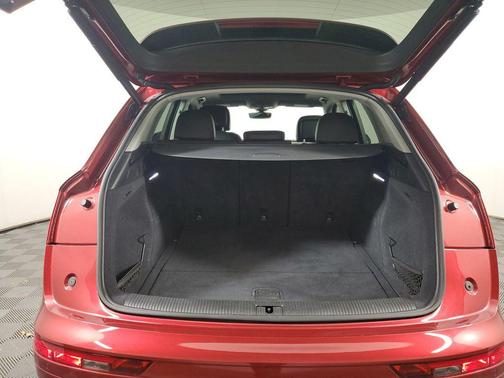 2018 Audi Q5 2.0T Tech Premium