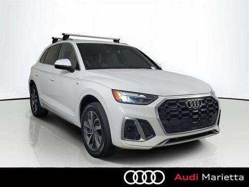 Arkona White 2024 Audi Q5 45 S line Premium Plus