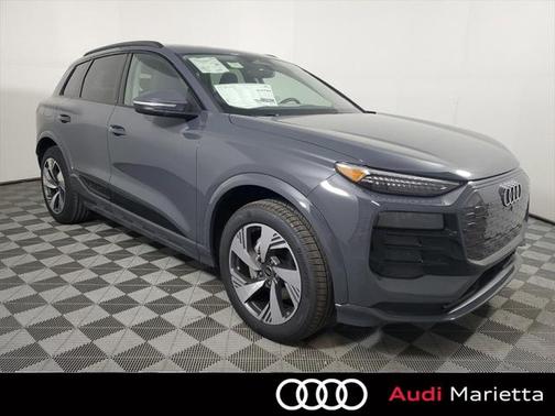 2025 Audi Q6 e-tron Premium Plus quattro