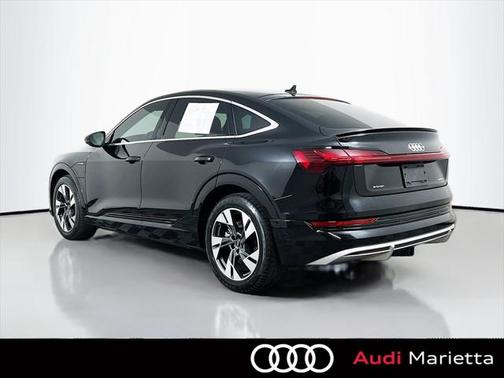 2022 Audi e-tron Sportback S line Premium