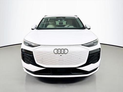 2025 Audi Q6 e-tron Premium