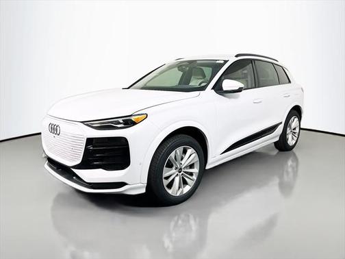 2025 Audi Q6 e-tron Premium
