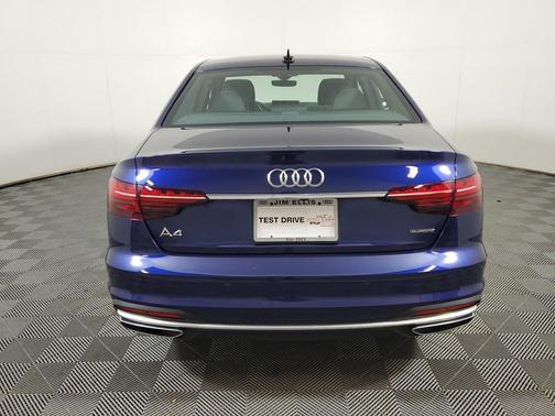 Navarra Blue Metallic 2023 Audi A4 45 S line Premium