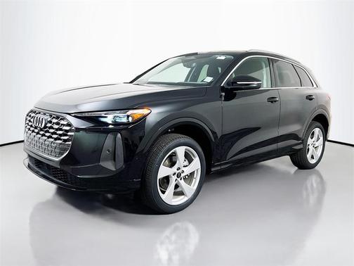 2025 Audi Q5 Premium Plus