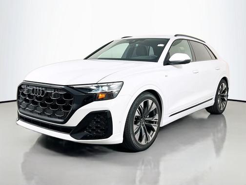 2026 Audi Q8 55 Premium Plus