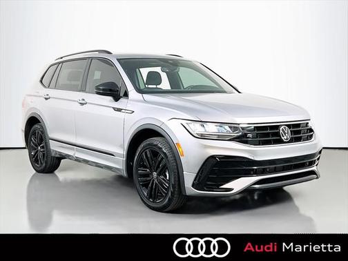 2022 Volkswagen Tiguan 2.0T SE R-Line Black