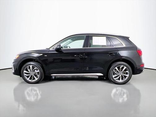 2023 Audi Q5 45 S line Premium Plus