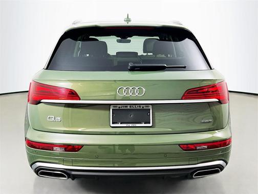 2024 Audi Q5 45 S line Premium Plus