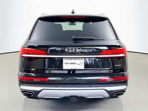 2026 Audi Q7 55 Premium Plus