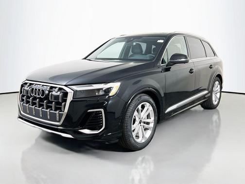 2026 Audi Q7 55 Premium Plus