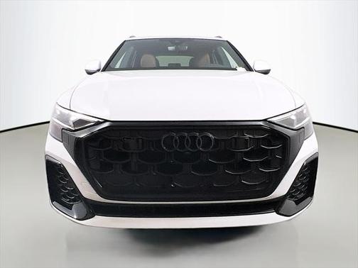2025 Audi Q8 55 Premium Plus