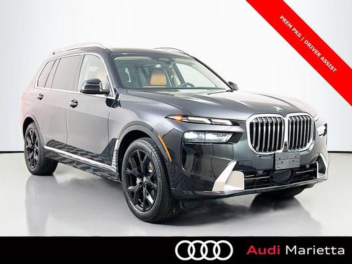 2023 BMW X7 xDrive40i