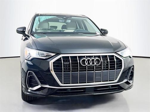 2024 Audi Q3 45 S line Premium Plus