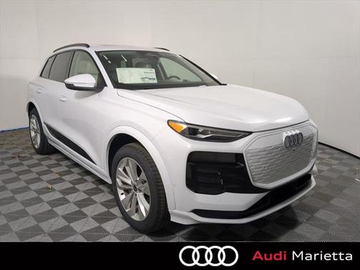 2025 Audi Q6 e-tron Premium