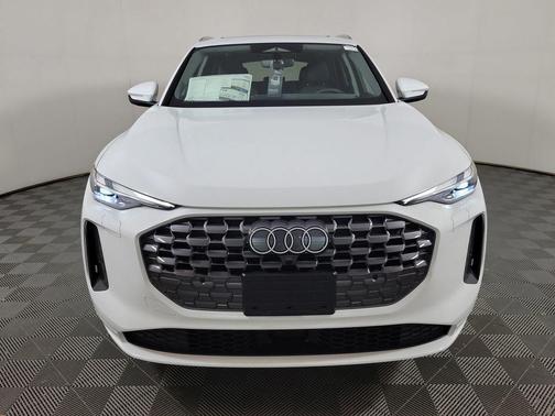 Arkona White 2026 Audi Q5 Premium TFSI quattro S tronic